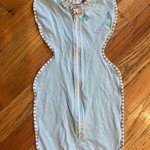 Love to Dream Blue Baby Swaddle with Zipper